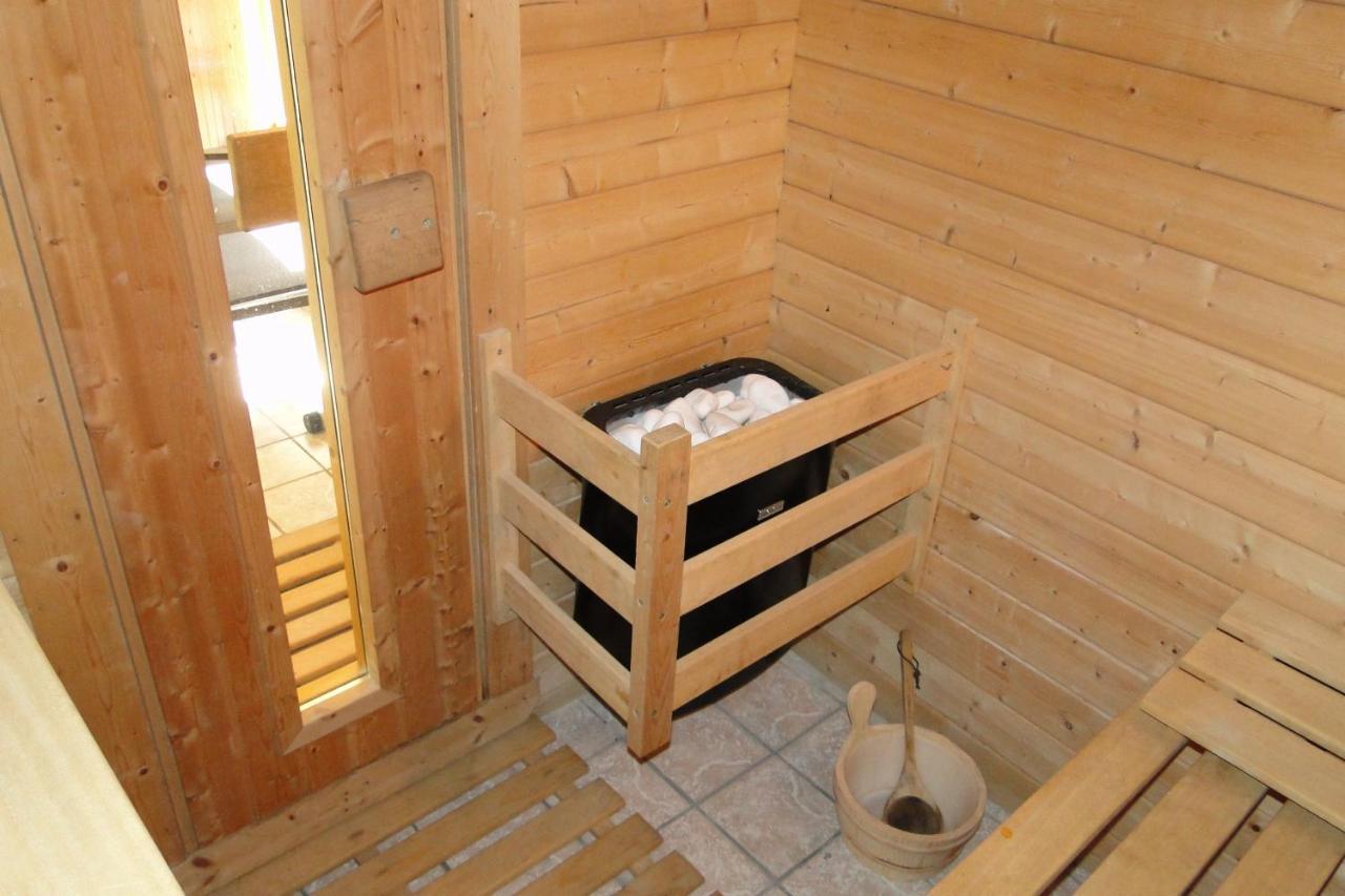Gite 1805 Montagnes Du Jura Avec Spa Et Sauna Classe 3 Etoiles Foncine-le-Haut المظهر الخارجي الصورة